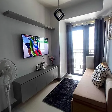 Staycation Near Moa By Cozypura With Pay Parking